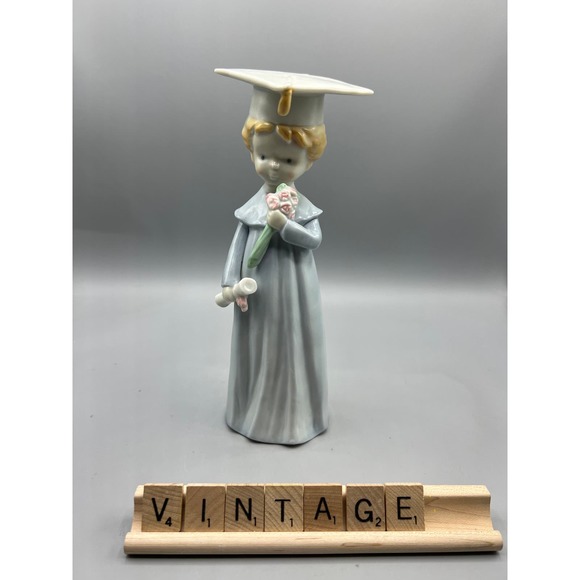 Vintage Graduation Figurine Graduate Girl Kinka Figurine High School Graduation - Picture 4 of 10